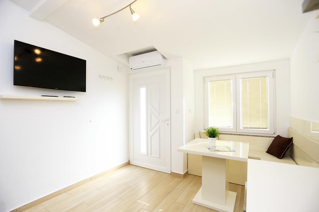 Appartement Odette à Zadar Extérieur photo